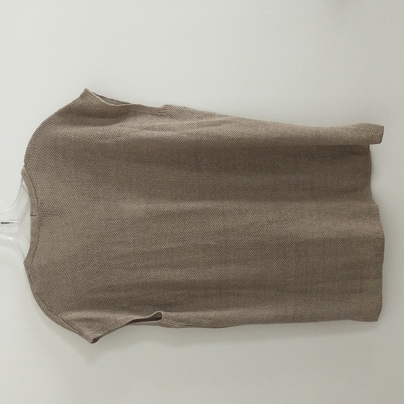NWT Eileen Fisher Khaki V-Neck Organic Linen Top Petite Small - Picture 3 of 6